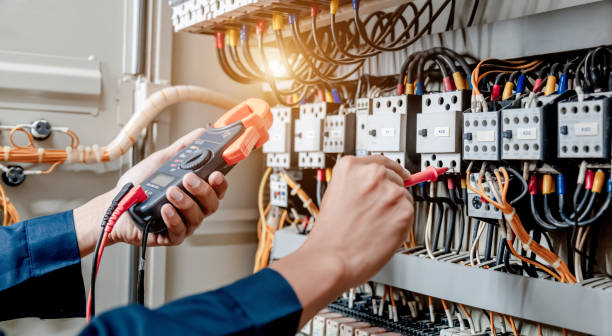 Best Circuit Breaker Repair  in Alexandria, MN